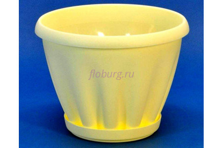 Горшок для цветов пластиковый с поддоном Знатный 3,9л (желтый)